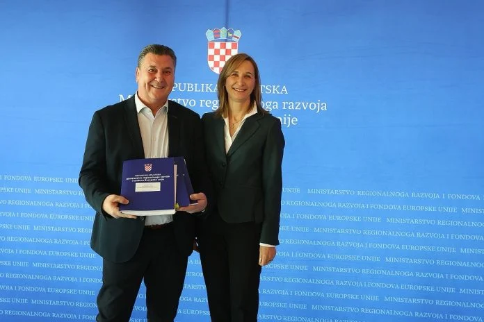 588933403 17876378895455047 4949012355922476700 n 696x464 1