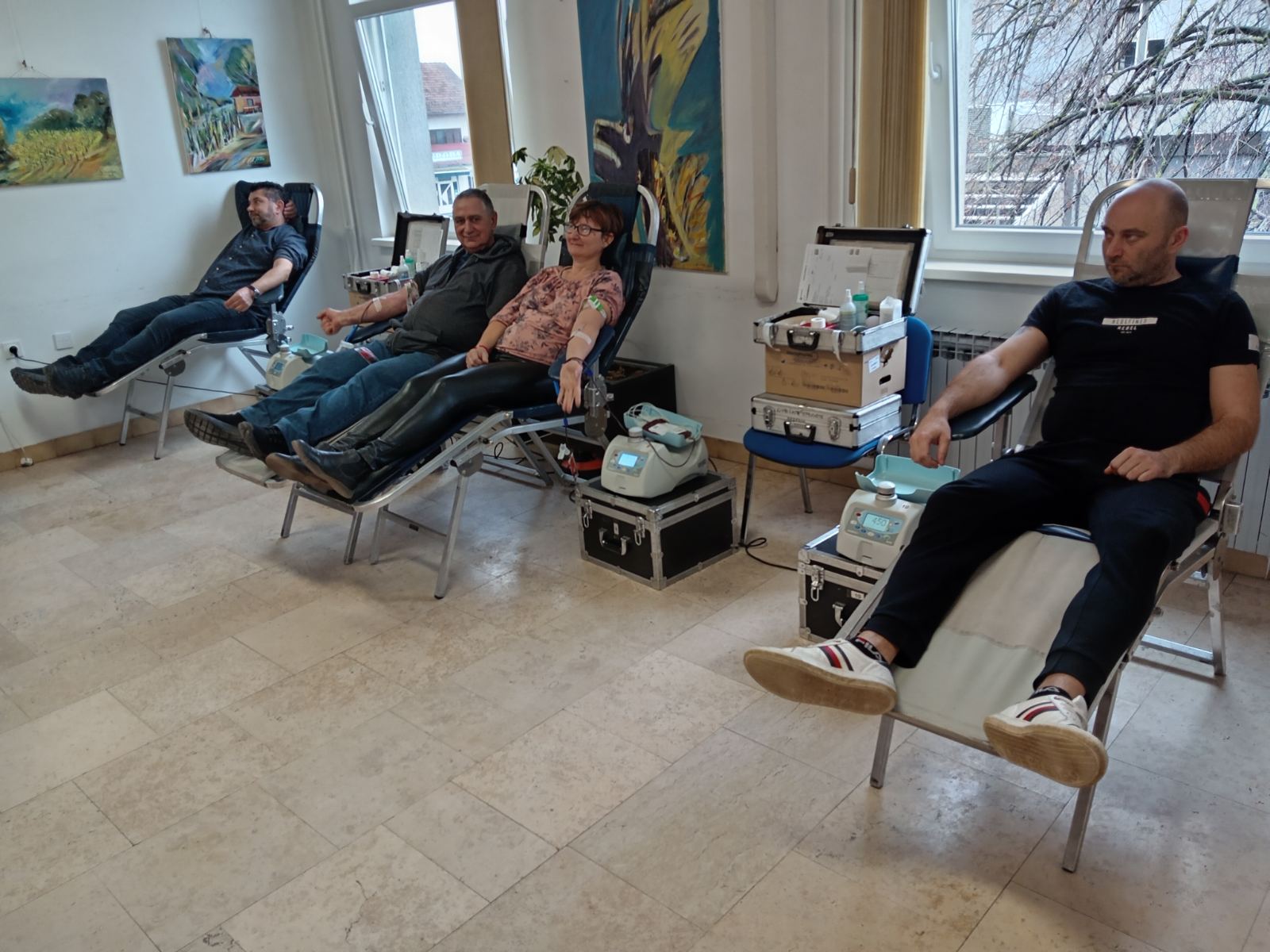 IMG 68b2a6e2f08d7b76eab46c8986e77c64 V