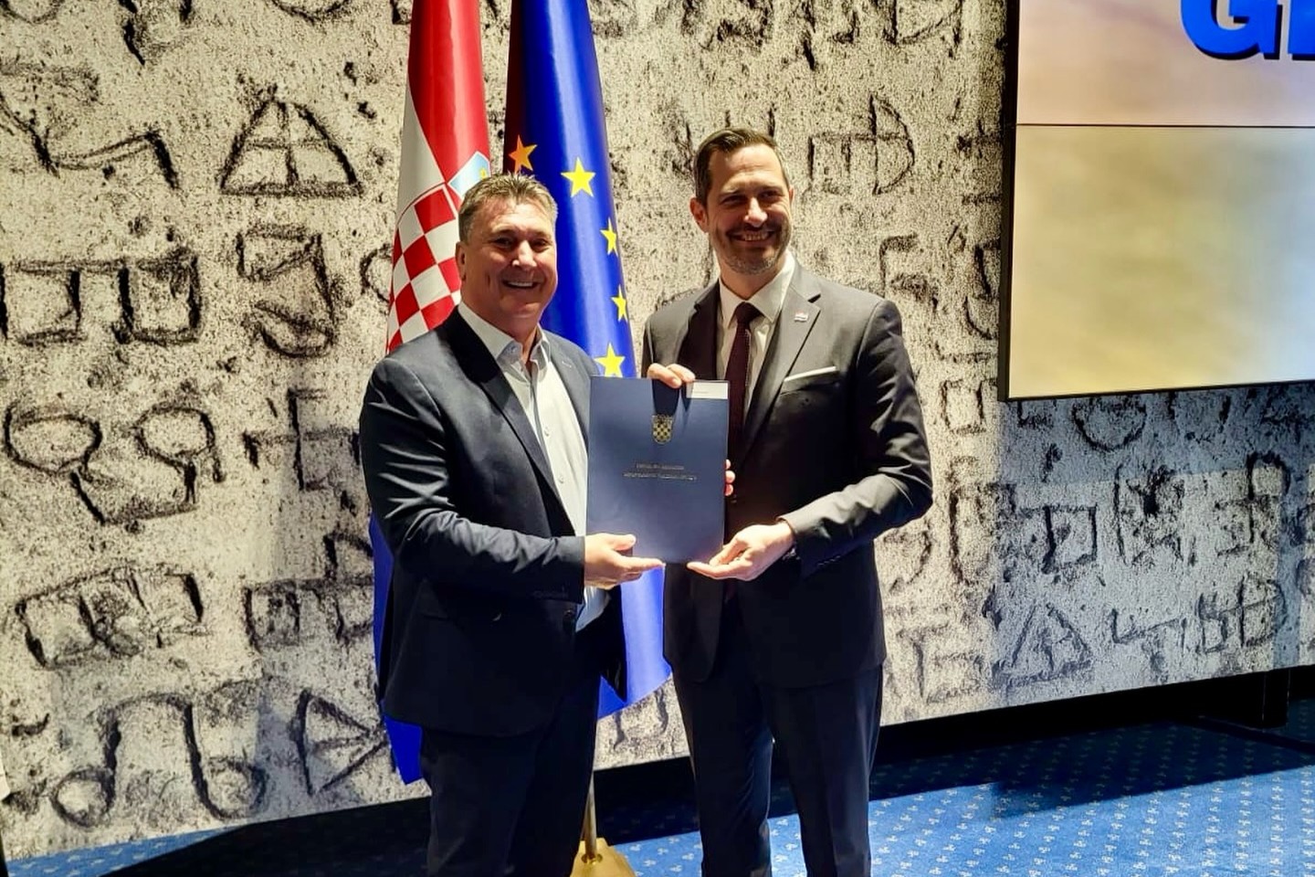 654134214 17887740123455047 5431357550370779148 n 1