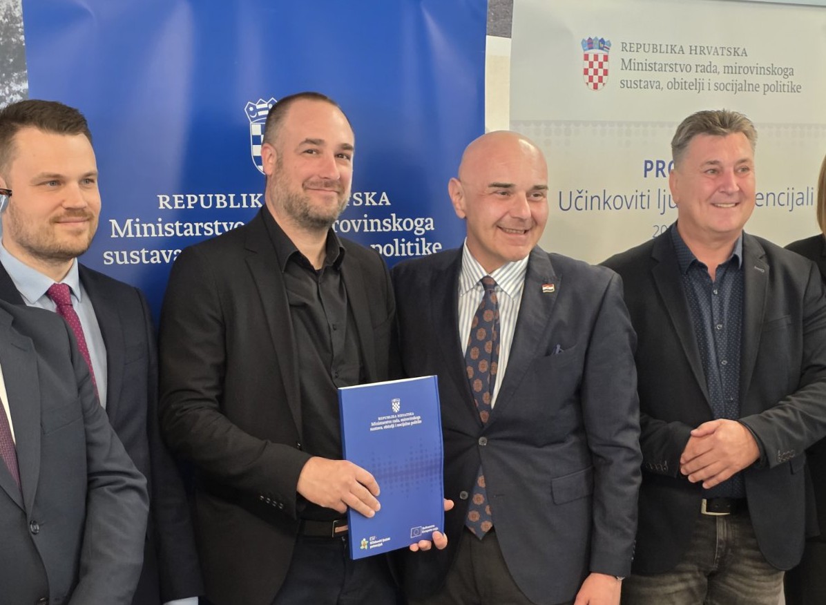 viber slika 2026 04 16 07 22 45 705