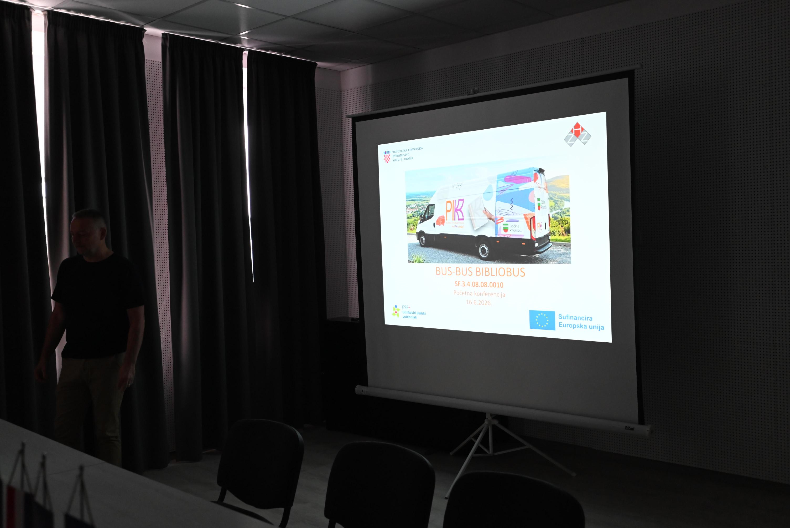 Održana početna konferencija projekta „BUS-BUS BIBLIOBUS“ 1 DSC 8379